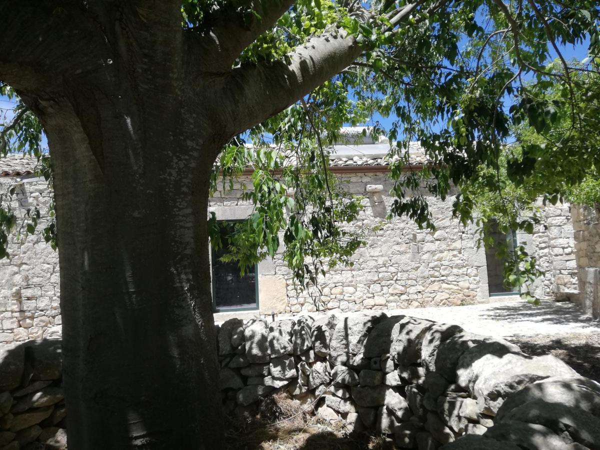 Agriturismo Fondo Paliemmu Modica Luaran gambar
