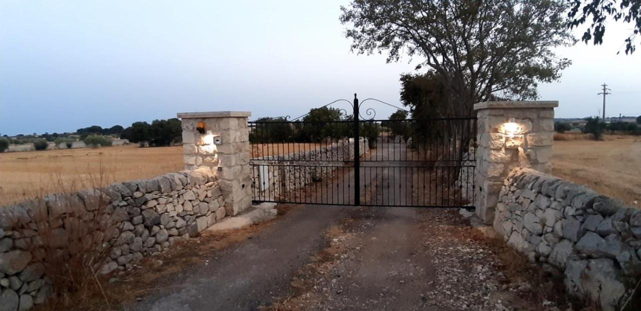 Agriturismo Fondo Paliemmu Modica Luaran gambar