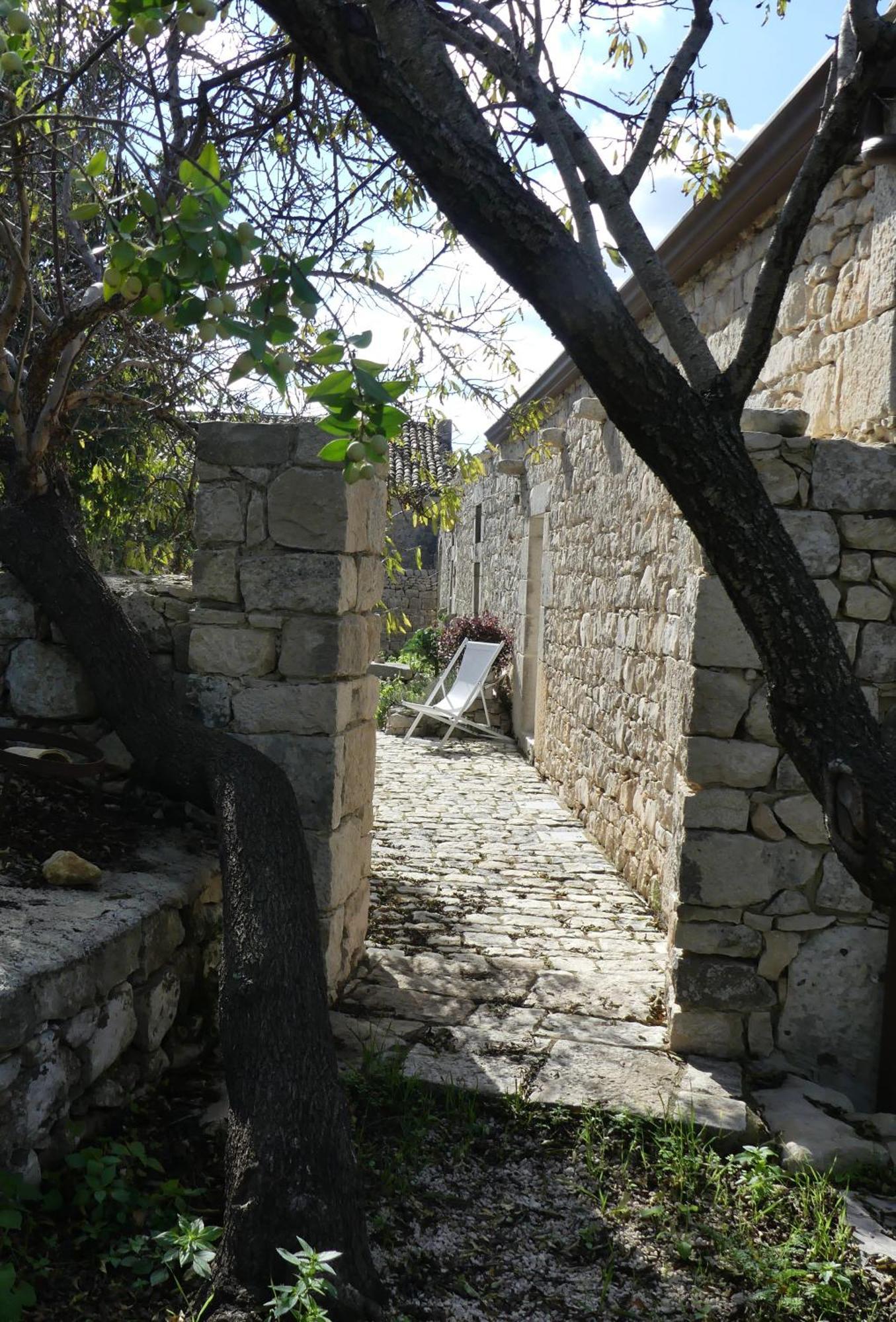Agriturismo Fondo Paliemmu Modica Luaran gambar