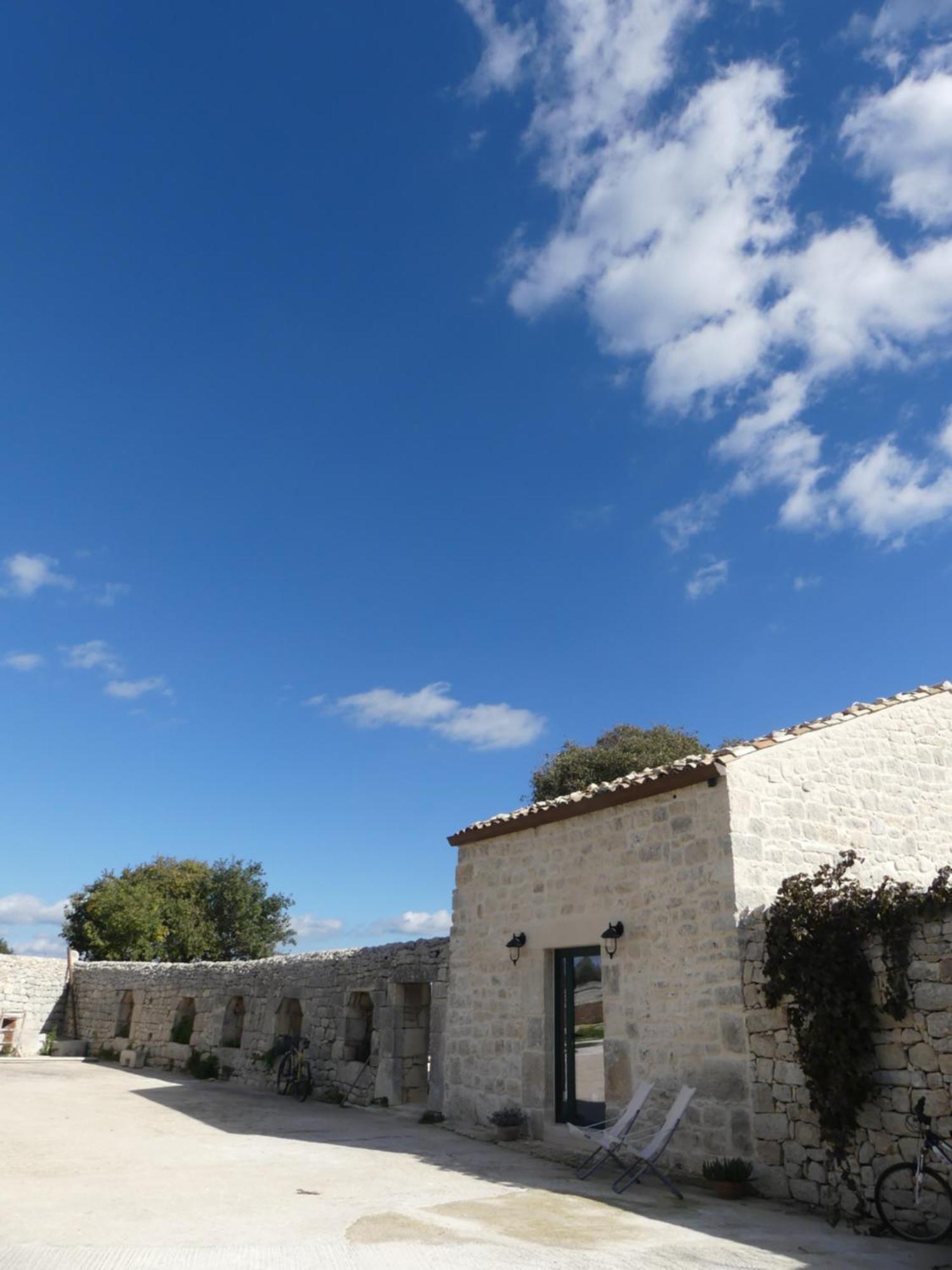 Agriturismo Fondo Paliemmu Modica Luaran gambar